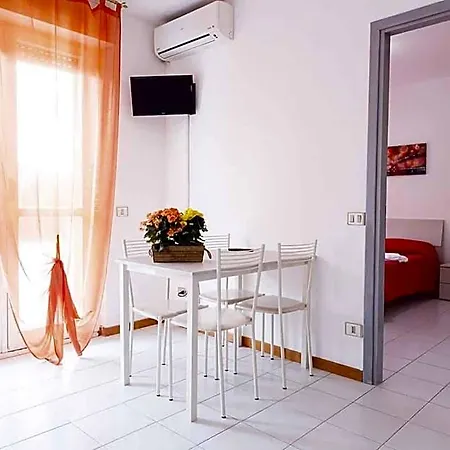 With Swimming Pool In Luni Mare Ortonovo